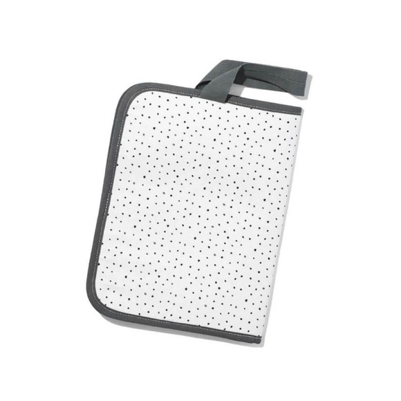 LOVEVERY Toys Lovevery Travel Card Holder W Bw Cards The Looker